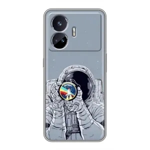 Чехол NASA для Realme GT Neo 5 (AlphaPrint) (Космонавт фото)