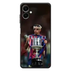 Чехол с футболистом Ламин Ямаль Samsung Galaxy A07s (Ямаль с кубком)