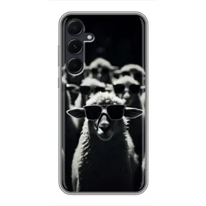 Чехол с принтом стильные животные для Самсунг А55 (5G) (Овечка в очках)