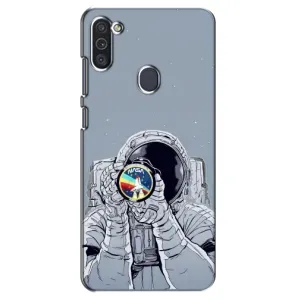 Чехол NASA для Samsung Galaxy M11 (AlphaPrint) (Космонавт фото)