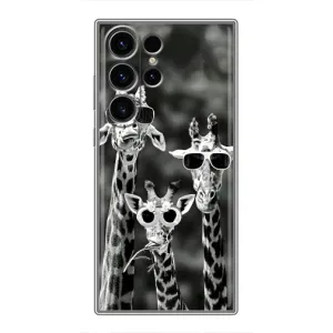 Силиконовый чехол с КАРТИНКАМИ лето для Samsung Galaxy S23 Ultra (AlphaPrint) (Жирафы в очках)