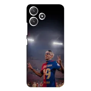 Чехол с футболистом Ламин Ямаль Xiaomi POCO M6 (Ямаль на стадионе)