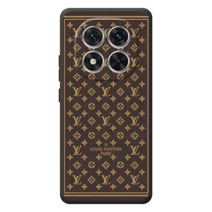 Чехлы Луи Витон для Xiaomi Poco M8 Pro (AlphaPrint - LOUIS VUITTON) (обои LV)
