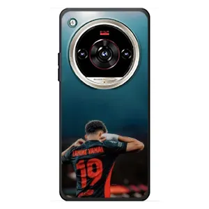 Чехол с футболистом Ламин Ямаль ZTE Nubia Focus 2 Ultra (Ламин 19)