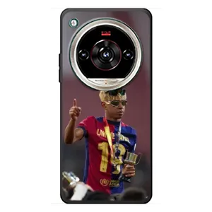 Чехол с футболистом Ламин Ямаль ZTE Nubia Focus 2 Ultra (Lamine Yamal)