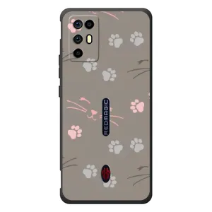 Чехол с рисунком кот на ZTE Nubia RedMagic 6R (Лапы и усы)