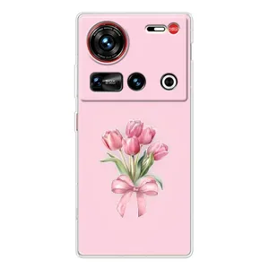 Чехол с розовым рисунком для ZTE Nubia Z70 Ultra (Букет цветов)