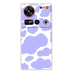 Чехол с принтом коровы на 傳說 ZTE Nubia Z70 Ultra (Фиолетова Буренка)