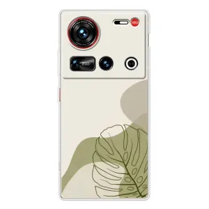 Силиконовый чехол с принтом в цветах на ZTE Nubia Z70 Ultra (Зеленая монстера дизайн)