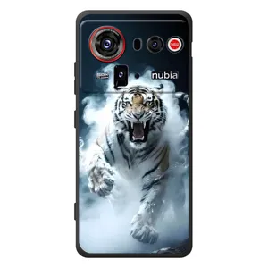 Чехол с картинкой «Хищники» для ZTE nubia Z80 Ultra (Белый тигр в дыму)