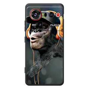 Чехол с Обезьянами ZTE nubia Z80 Ultra - (AlphaPrint) (В наушниках)
